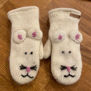 Wool mittens